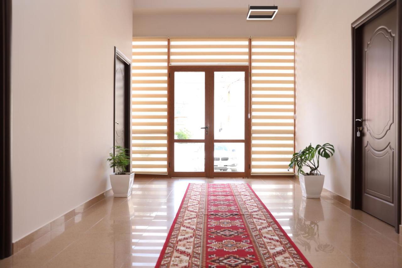Hotel Vila Maledhi Berat Bagian luar foto