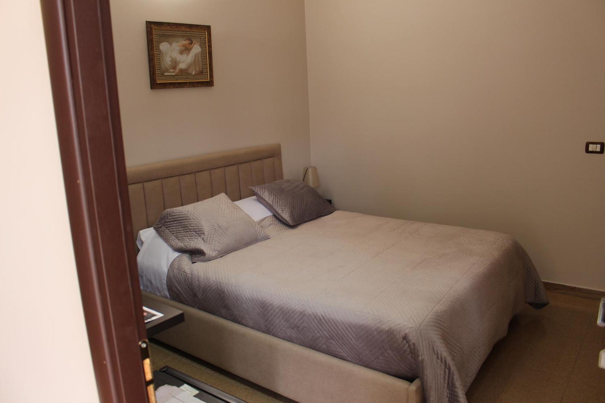 Hotel Vila Maledhi Berat Bagian luar foto